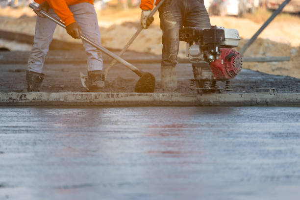 Best Concrete Pool Decks in Maysville, NC